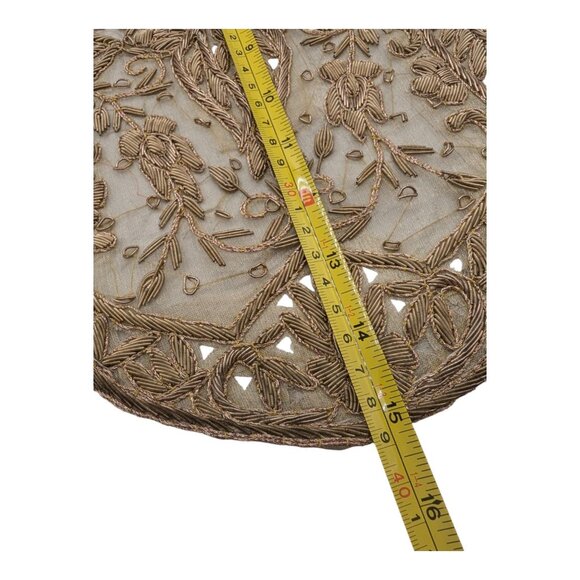 VTG Handmade Embroidered w/ Metal Springs Beige Placemats Set Of 2 15" x 9 3/4" - Picture 5 of 10